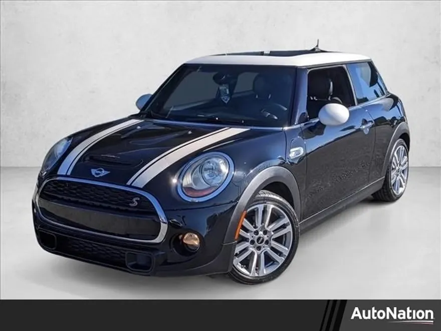 2017 Mini Cooper 2 Door Hardtop S photo 1