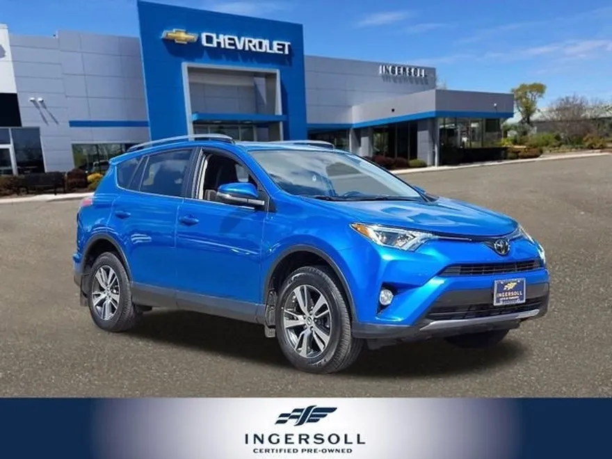 2018 Toyota RAV4 XLE photo 1