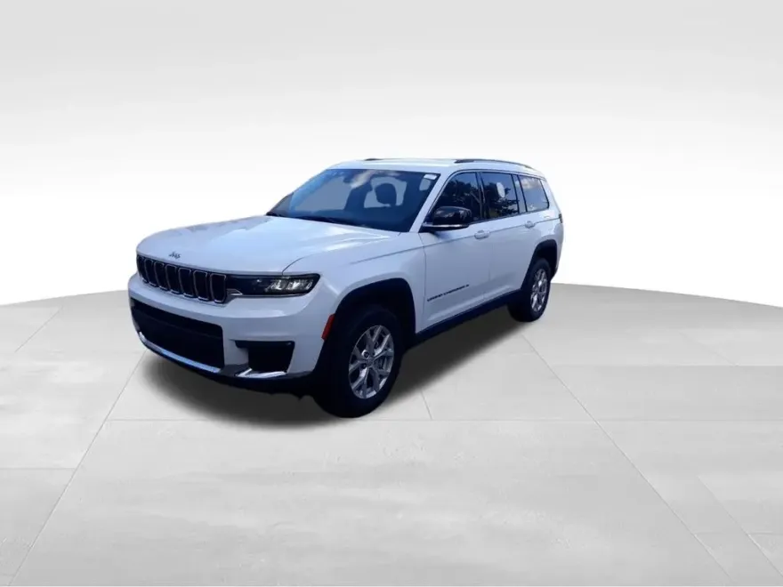 2023 Jeep Grand Cherokee Limited photo 1