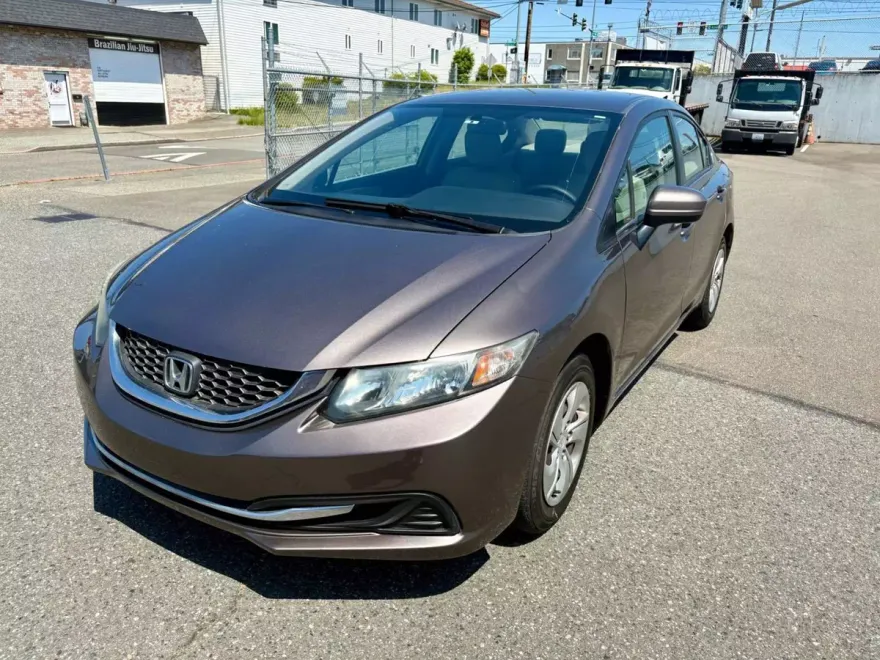2015 Honda Civic LX photo 1