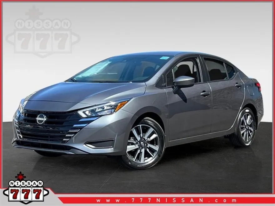 2025 Nissan Versa 1.6 SV photo 1