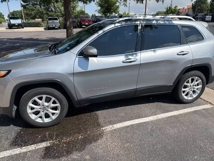 2017 Jeep Cherokee Latitude photo 1