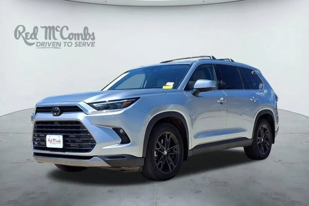 2024 Toyota Grand Highlander Limited photo 1