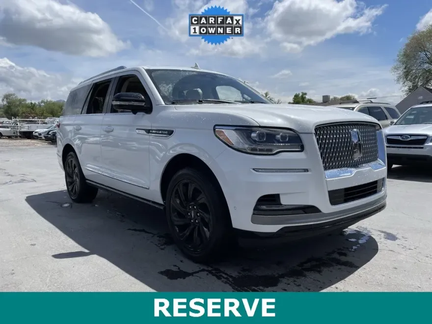 2024 Lincoln Navigator Reserve photo 1