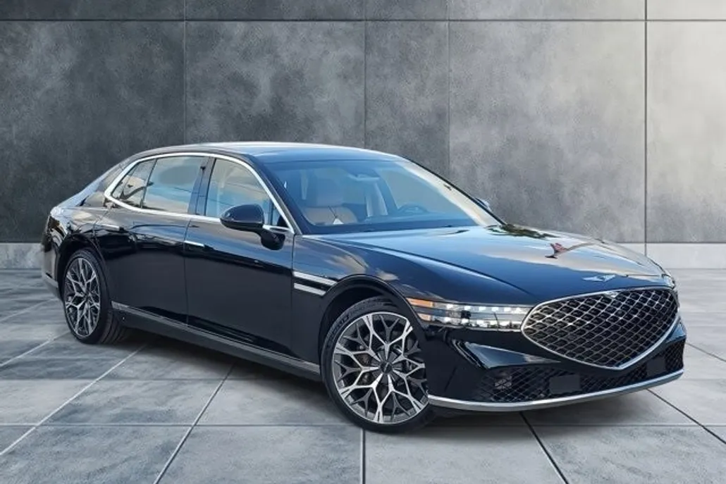 2025 Genesis G90 3.5T photo 1
