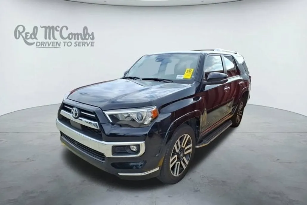2022 Toyota 4Runner Limited photo 1