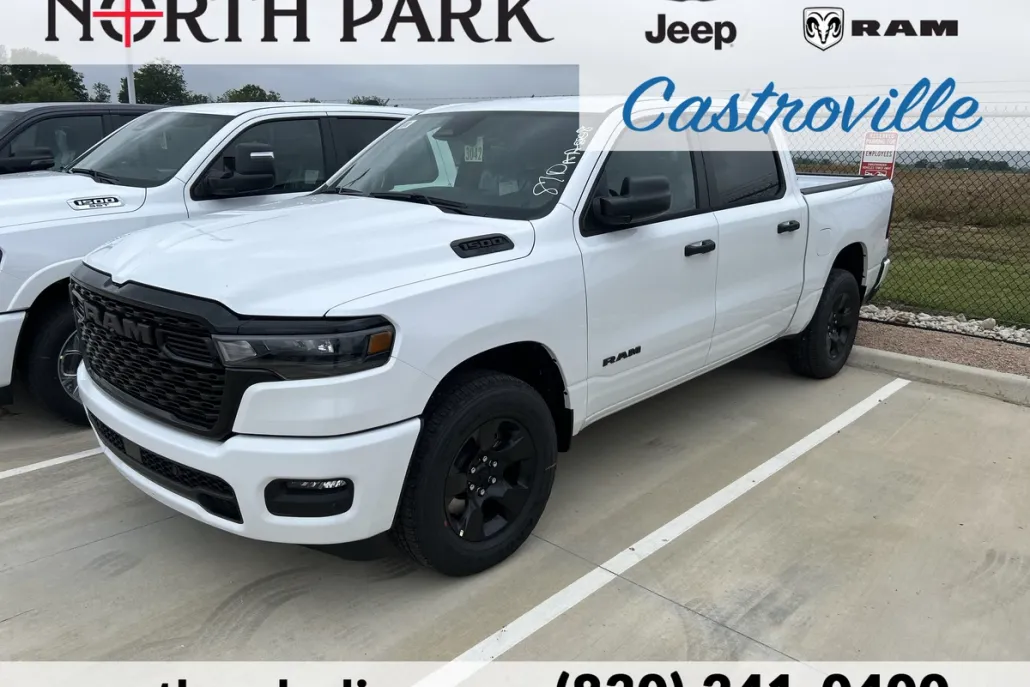 2025 Ram 1500 Tradesman photo 1