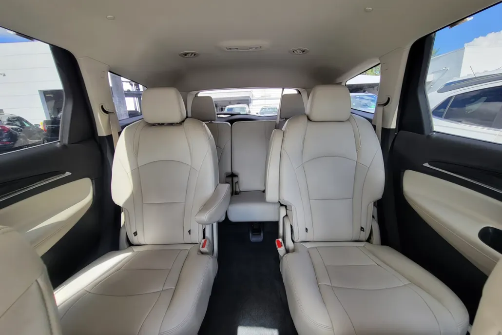 2022 Buick Enclave Essence photo 1