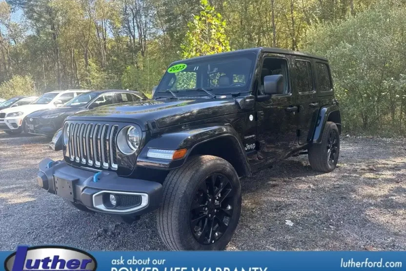 2023 Jeep Wrangler Sahara 4xe photo 1
