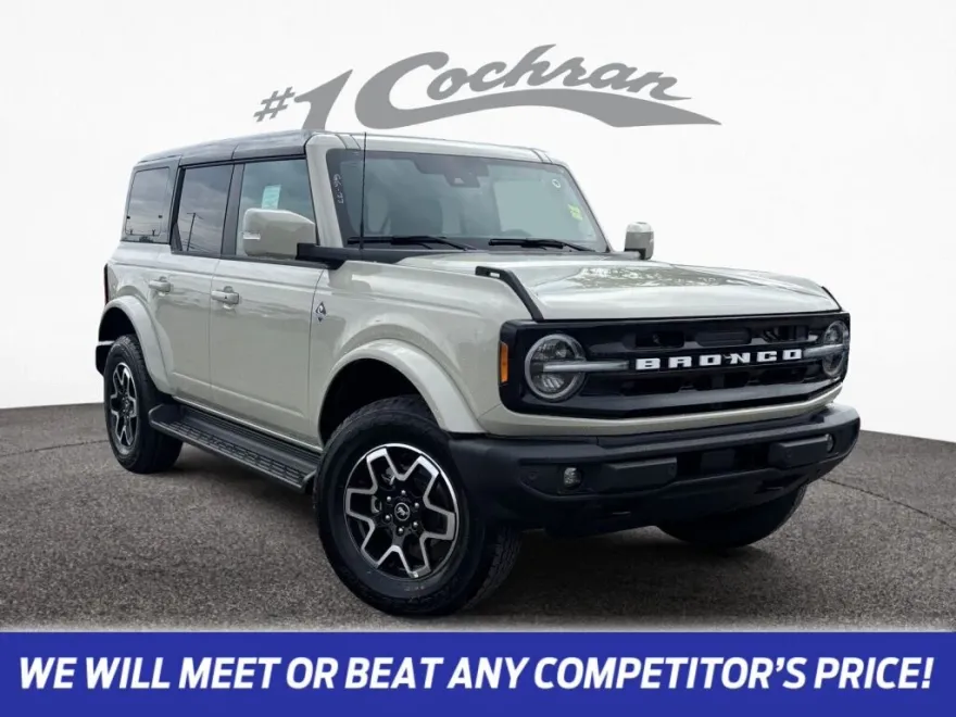2025 Ford Bronco Outer Banks photo 1