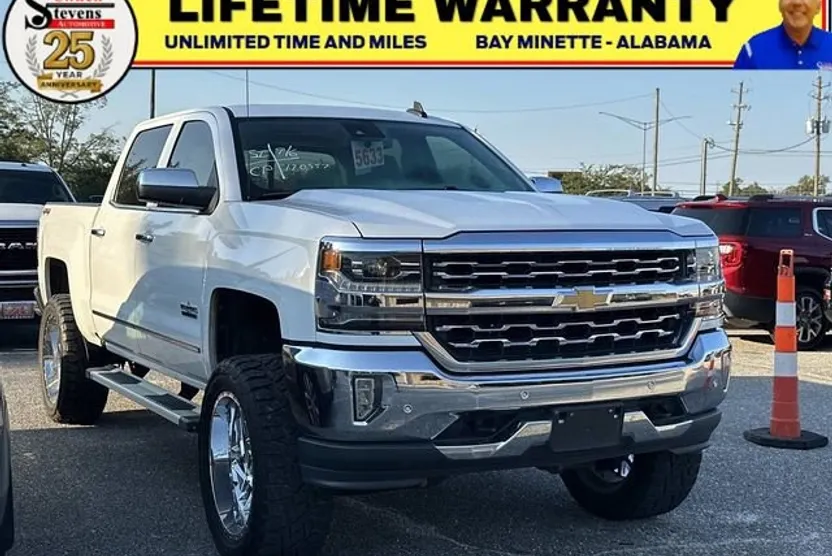 2018 Chevrolet Silverado 1500 LTZ photo 1