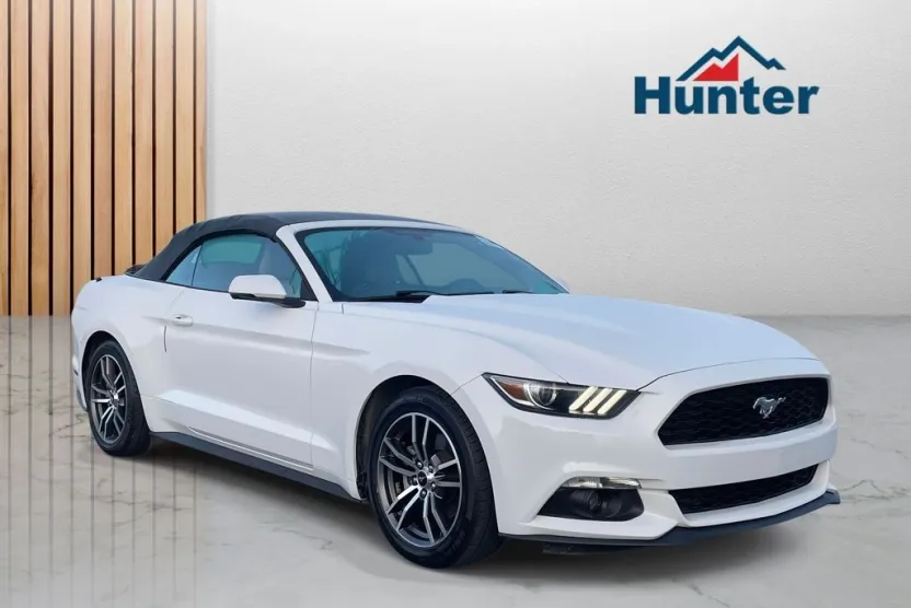 2017 Ford Mustang EcoBoost Premium photo 1