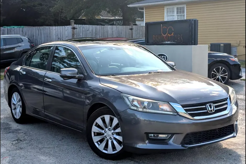 2013 Honda Accord EX-L photo 1