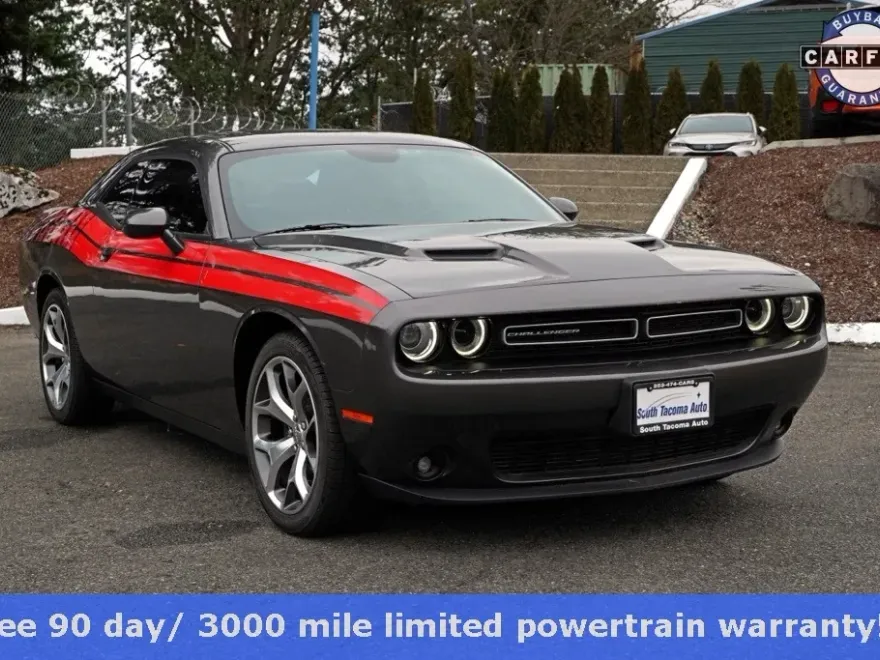 2015 Dodge Challenger SXT Plus photo 1