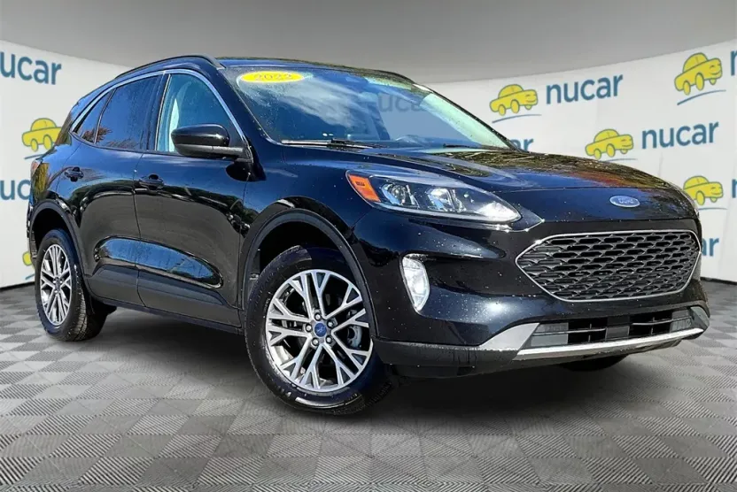 2022 Ford Escape SEL photo 1