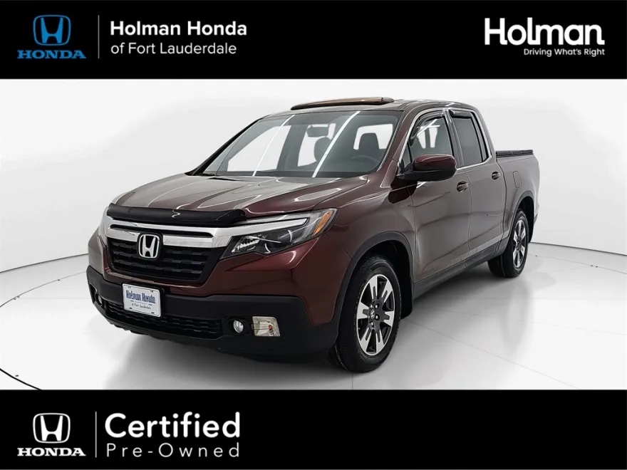 2019 Honda Ridgeline RTL-T photo 1
