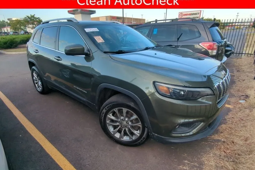 2019 Jeep Cherokee Latitude photo 1