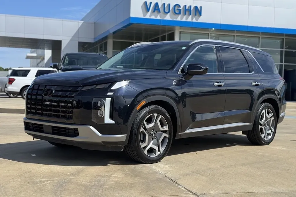 2024 Hyundai Palisade Limited photo 1