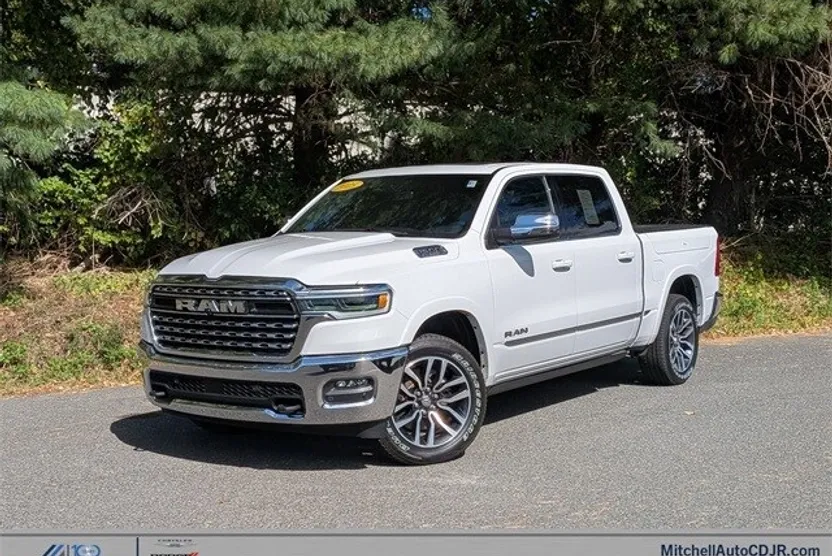 2025 Ram 1500 Limited photo 1