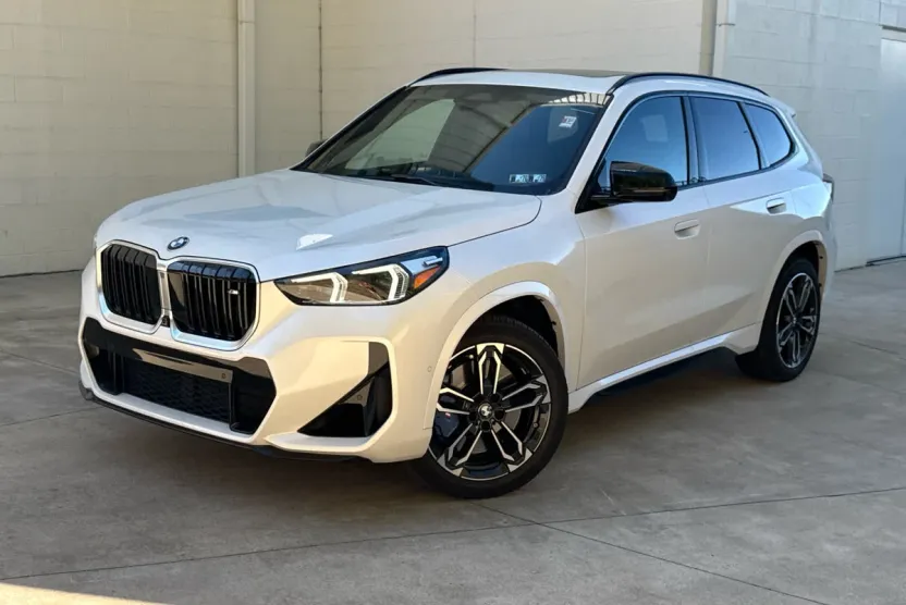 2025 Bmw X1 M35i photo 1