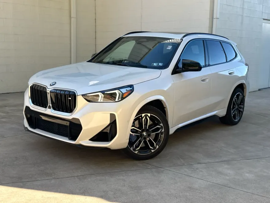 2025 Bmw X1 M35i photo 1