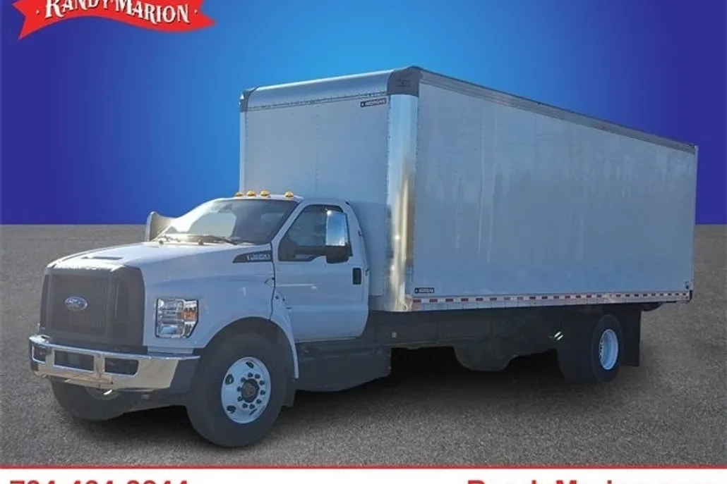 2023 Ford F-650 photo 1