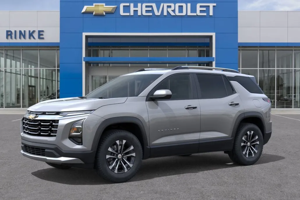 2026 Chevrolet Equinox LT photo 1
