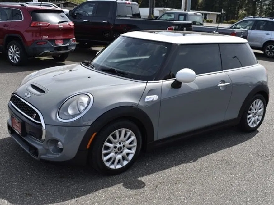 2014 Mini Cooper S Hardtop 2 Door photo 1