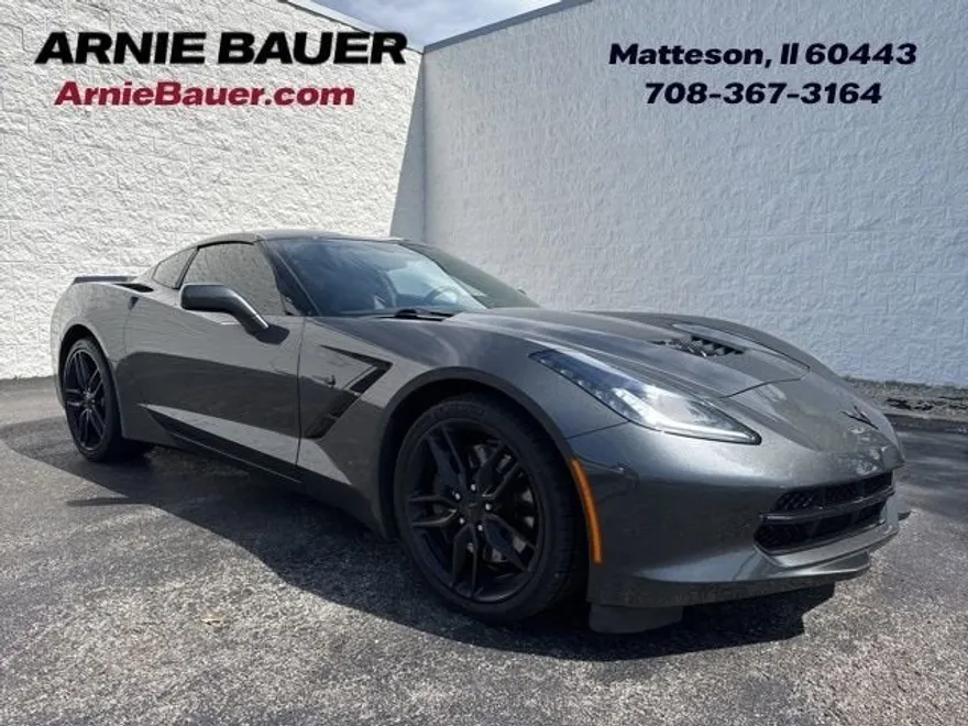 2017 Chevrolet Corvette Stingray Z51 1LT photo 1