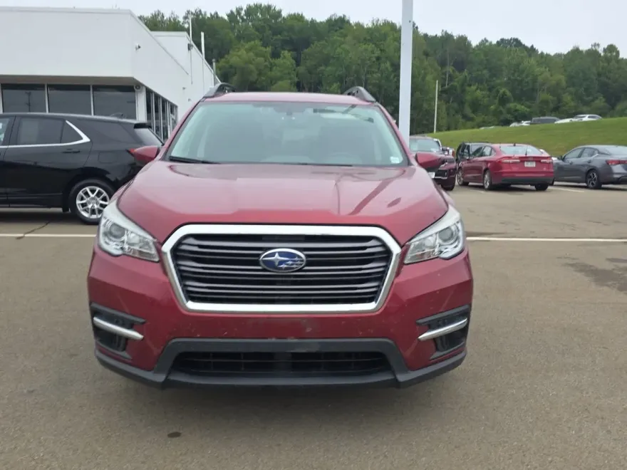 2019 Subaru Ascent Premium photo 1