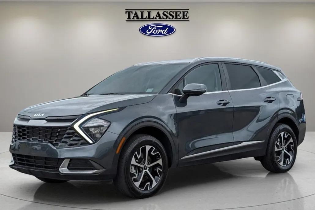 2023 Kia Sportage EX photo 1