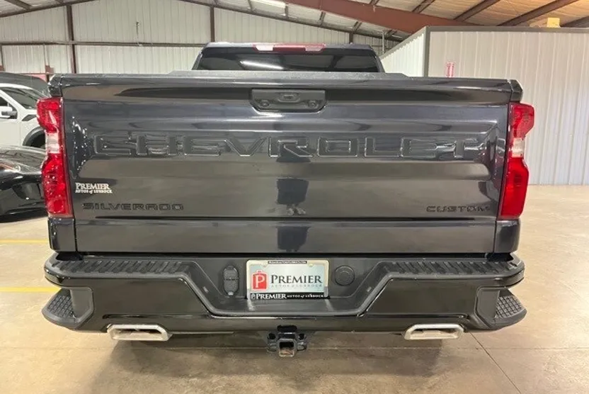 2024 Chevrolet Silverado 1500 Custom Trail Boss Z71 photo 1