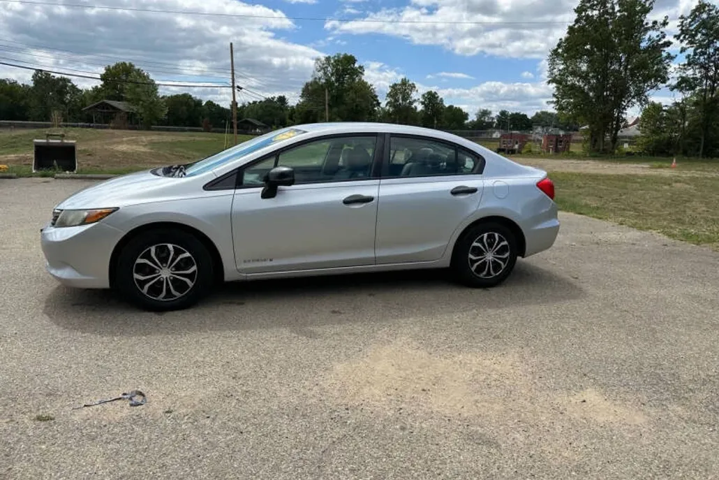 2012 Honda Civic DX photo 1