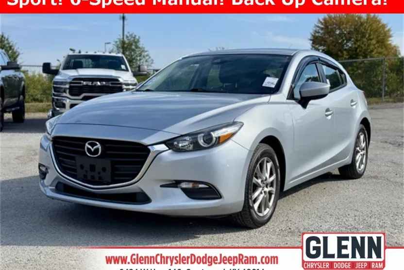 2018 Mazda Mazda3 Sport photo 1