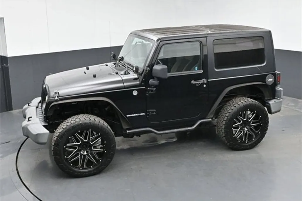 2010 Jeep Wrangler Sport photo 1