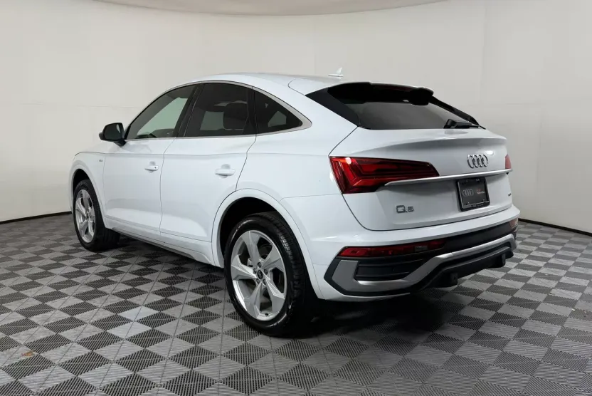2025 Audi Q5 Sportback S line Premium Plus photo 1