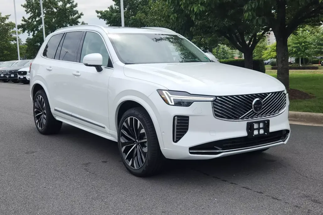 2026 Volvo XC90 photo 1