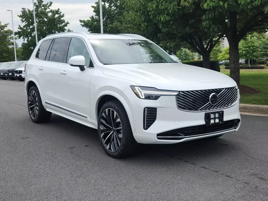 2026 Volvo XC90 photo 1