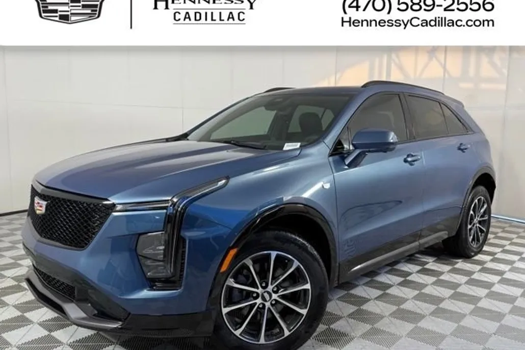 2025 Cadillac XT4 Sport photo 1