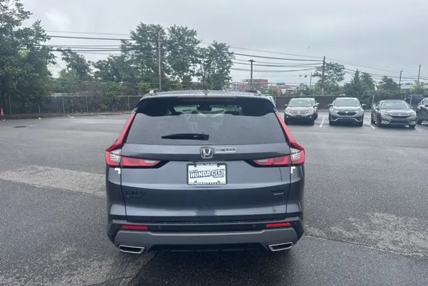 2026 Honda CR-V Sport Touring photo 1