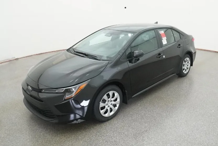 2026 Toyota Corolla LE photo 1