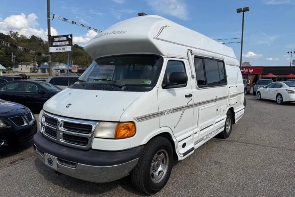 2000 Dodge Ram Van 3500 photo 1