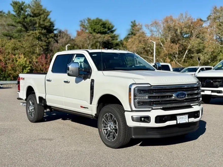 2026 Ford F-350 Platinum photo 1