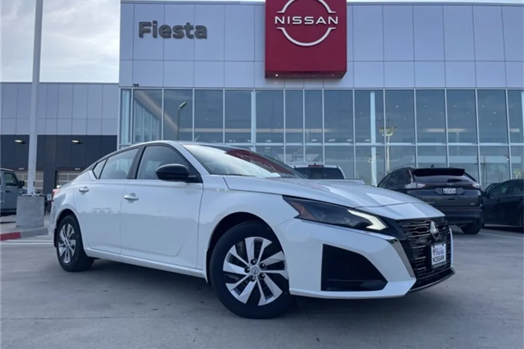 2025 Nissan Altima 2.5 S photo 1