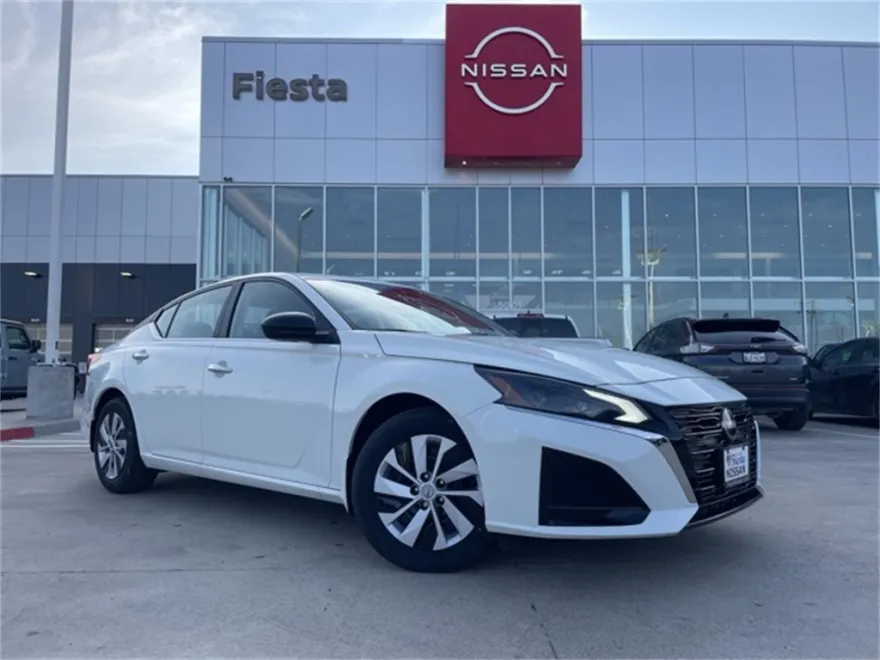 2025 Nissan Altima 2.5 S photo 1