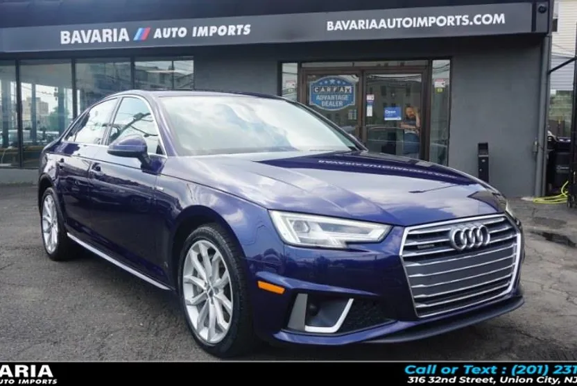 2019 Audi A4 Premium Plus 45 TFSI Quattro photo 1