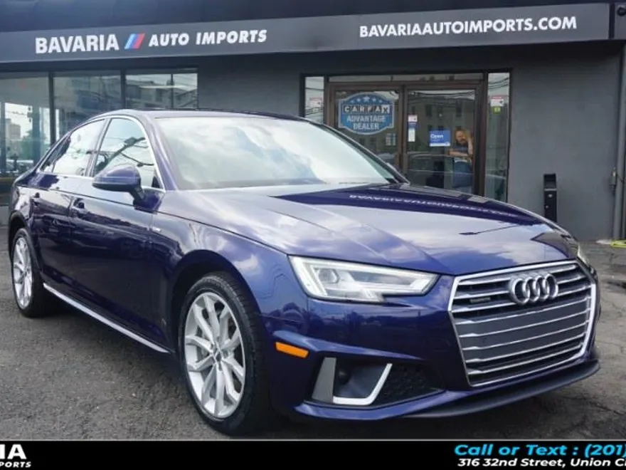 2019 Audi A4 Premium Plus 45 TFSI Quattro photo 1