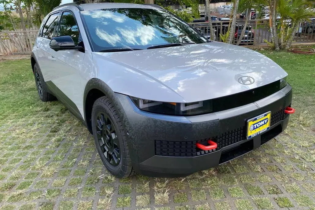 2025 Hyundai Ioniq 5 photo 1