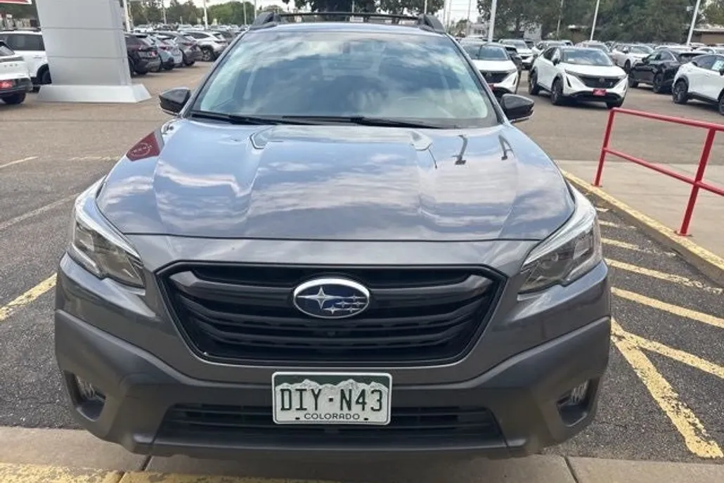 2020 Subaru Outback Onyx Edition XT photo 1
