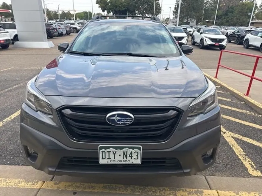 2020 Subaru Outback Onyx Edition XT photo 1